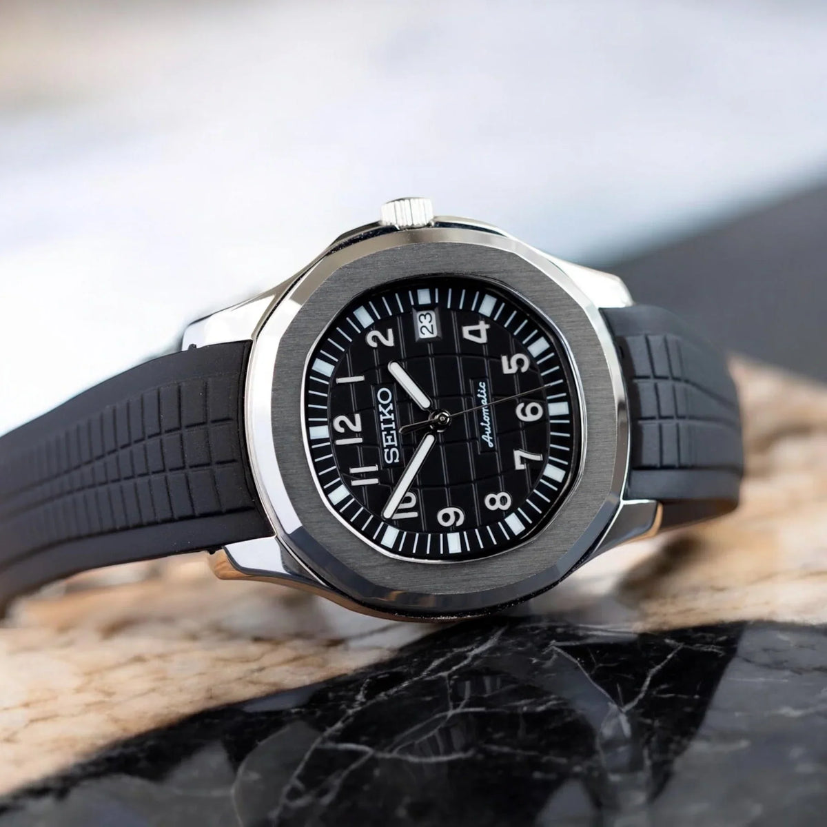 Seiko Mod Aquanaut "Nero Classico"