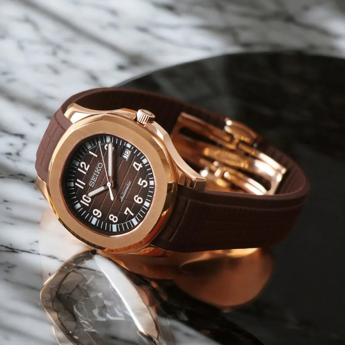 Seiko Mod Aquanaut "Oro Rosa e Bordeaux"